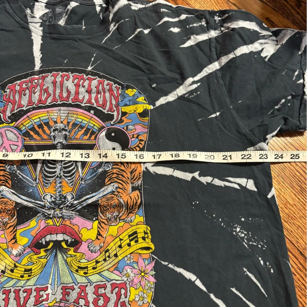 Affliction | Live Fast Festival T-Shirt Black White Sunburst Multi Women’s Sz L - Picture 7 of 7